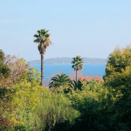 Luxueuse Vue Avec Piscine Golfe De St Tropez 14 Personnes Villa