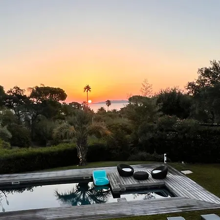 Luxueuse Vue Avec Piscine Golfe De St Tropez 14 Personnes * Grimaud