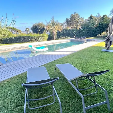Luxueuse Vue Avec Piscine Golfe De St Tropez 14 Personnes Grimaud