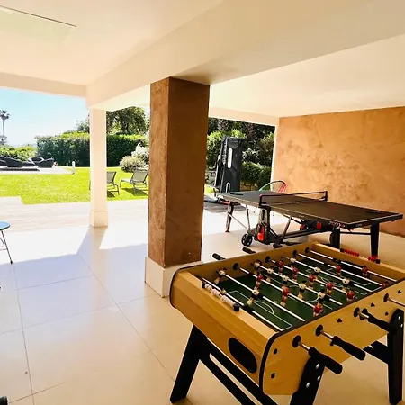 Luxueuse Vue Avec Piscine Golfe De St Tropez 14 Personnes Villa Grimaud