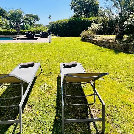 Luxueuse Vue Avec Piscine Golfe De St Tropez 14 Personnes Villa
